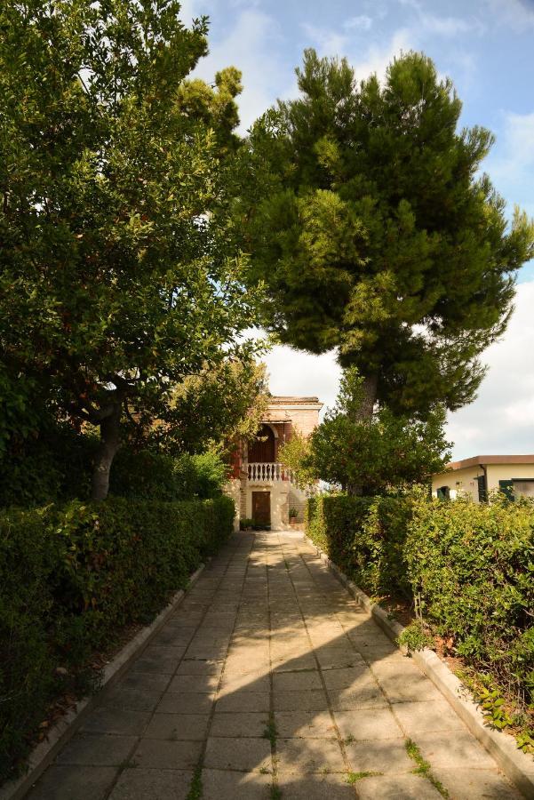 Hotel La Casa Di Andrea Chieti Exterior foto